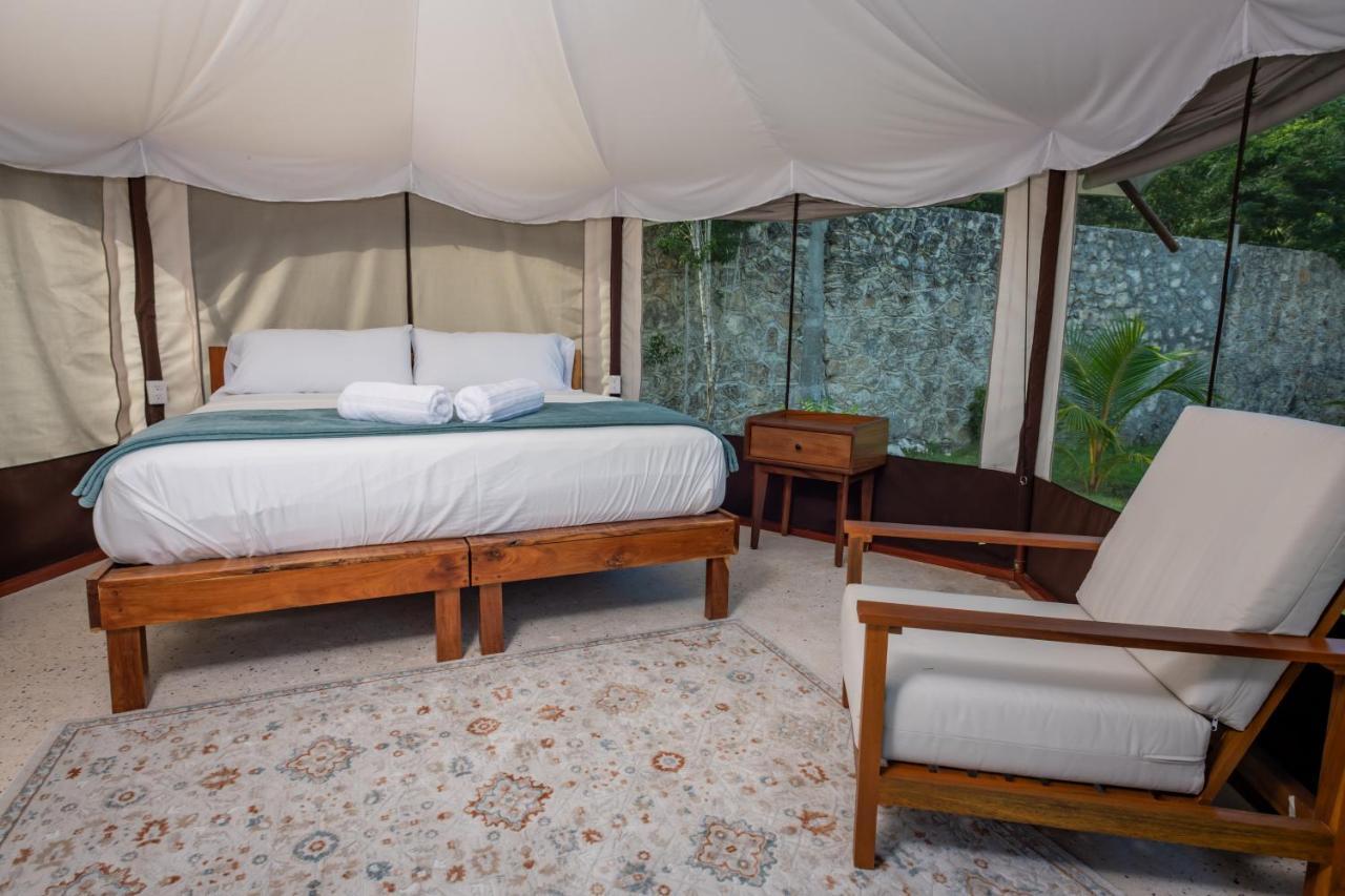 فندق Xakluum Eco Glampings بويرتو موريلوس المظهر الخارجي الصورة